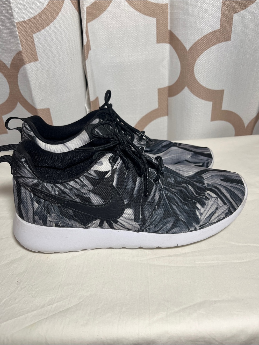 Nike Black and White Floral-Print Athletic Sneakers